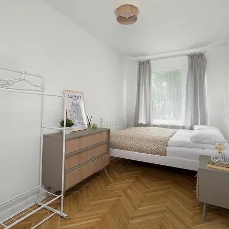 公寓 Rodzinny Obok Parku W Poznaniu By Renters *