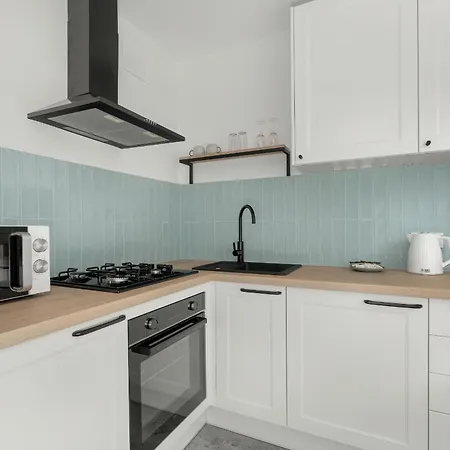 아파트 Rodzinny Obok Parku W Poznaniu By Renters *